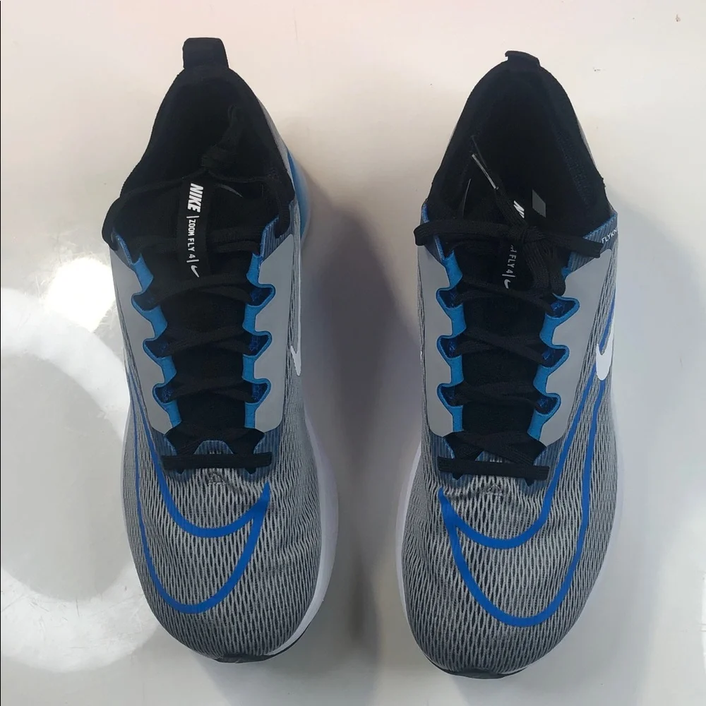 NWOB Nike Zoom Fly 4 Sneaker Men Size 8 Grey White Blue Running Wolf CT2392-005
